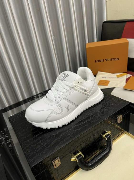 Picture of Louis Vuitton Shoes _SKULVsz35-46hnh060316286
